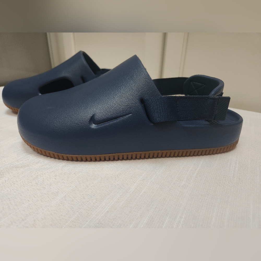 Nike Navy Blue and Gum CALM Slip On